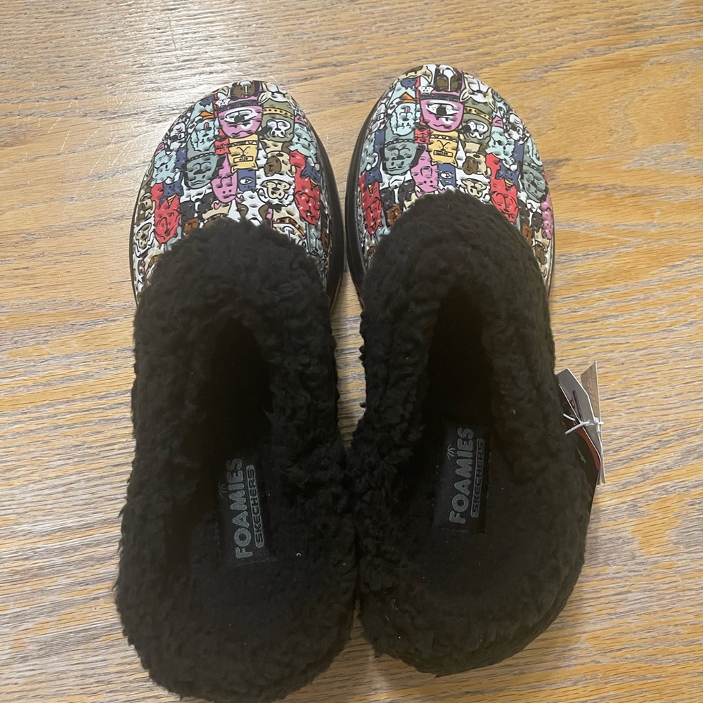Women’s Skechers Foamies Go Walk 5 Dog Lover Clog Clog 9M